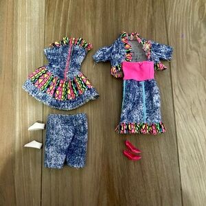 Vintage 1990 Barbie Jeans Week-End Fashions Set